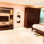 Calcutta Queen